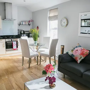 The House Classic 2 Bedroom Harrogate